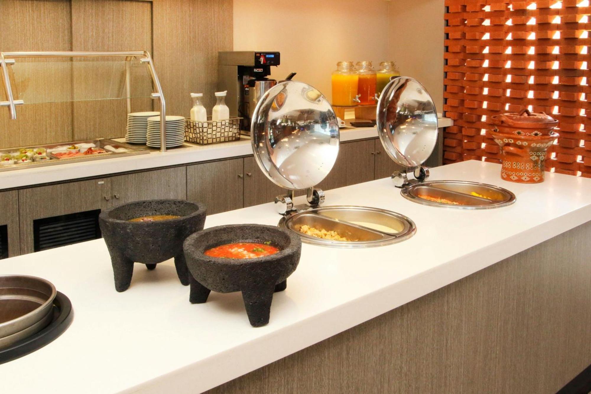 City Express Plus By Marriott Tampico Exterior foto